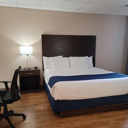 Ariel Broadway Hotel Lorain المظهر الخارجي الصورة