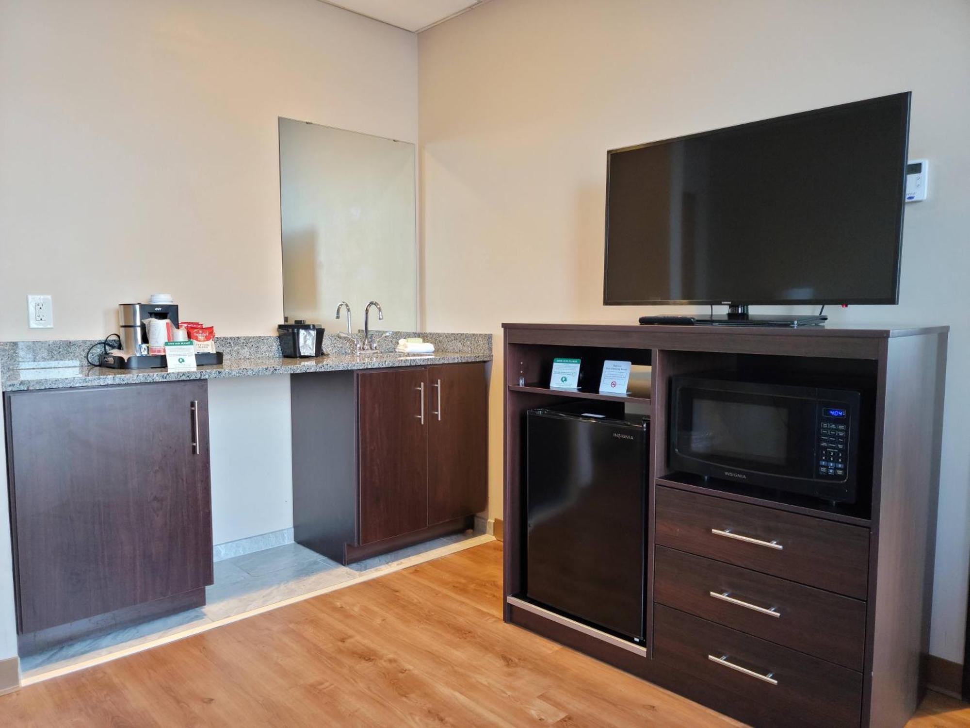 Ariel Broadway Hotel Lorain المظهر الخارجي الصورة