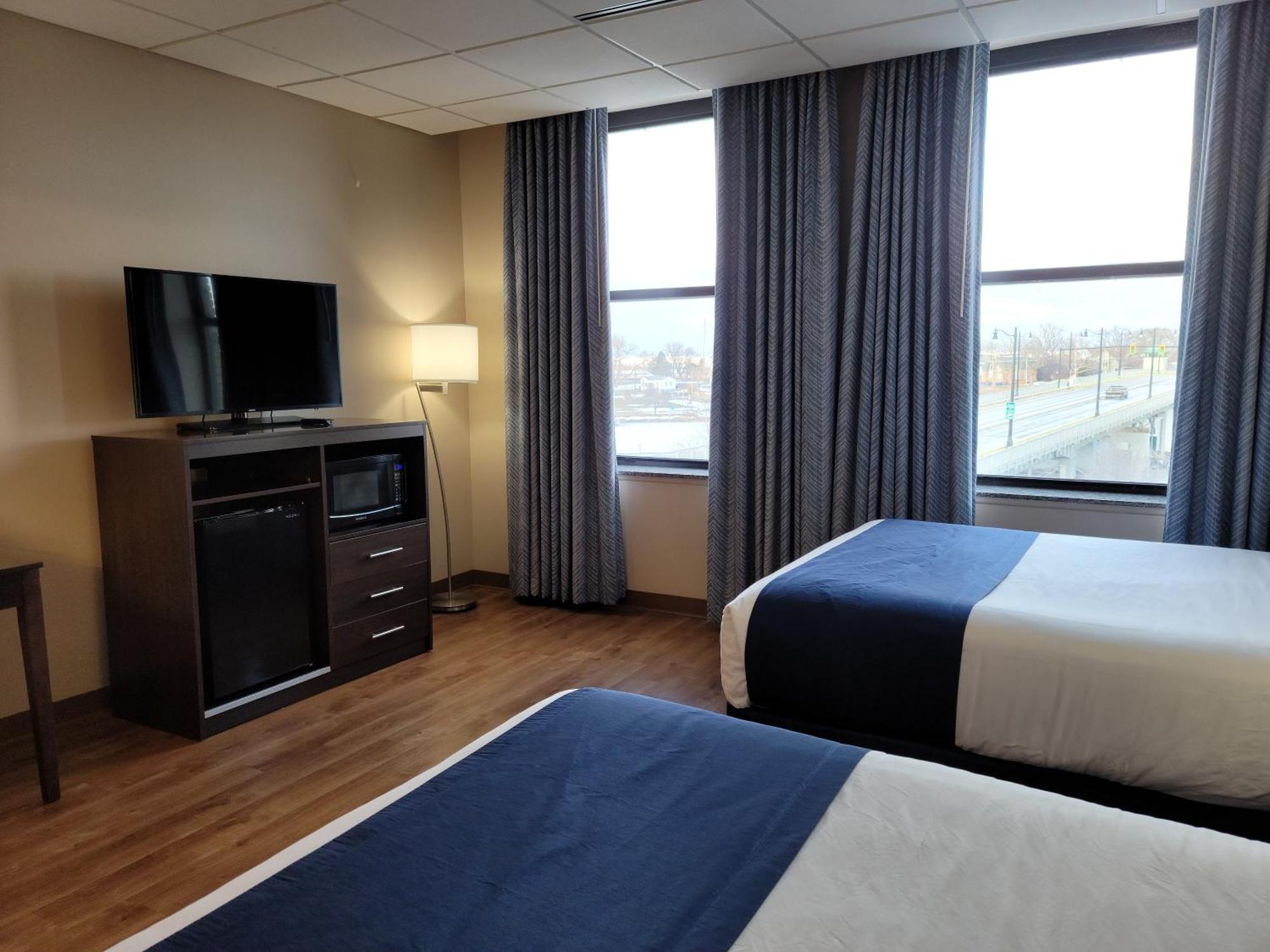 Ariel Broadway Hotel Lorain المظهر الخارجي الصورة